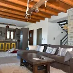 Mountain Retreat Villa Pefkofyto